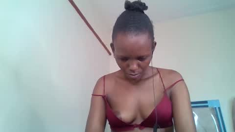 bunnydiva_ online show from October 9, 12:09 pm