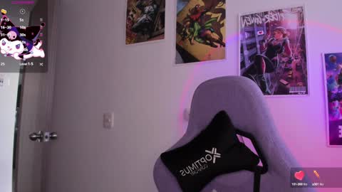 Jess online show from February 8, 5:08 pm