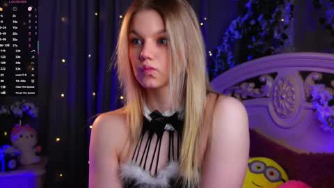 Jessica online show from March 1, 3:45 pm