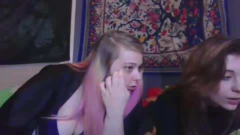 lilly online show from December 20, 8:49 am