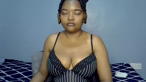 busty kenzi online show from July 14, 7:13 am