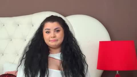 busty_madison online show from January 20, 7:25 am