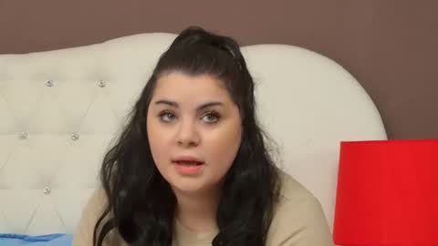 busty_madison online show from January 6, 8:03 am