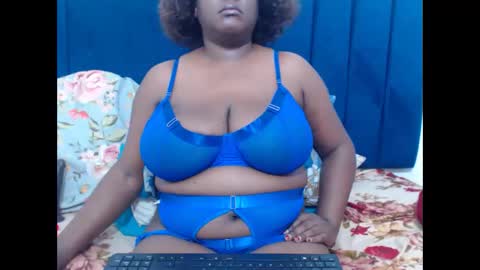 bustychocx online show from June 10, 4:55 am