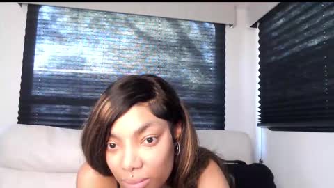 butterfly booty online show from September 13, 4:48 pm