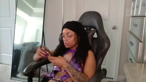 butterfly booty online show from May 23, 5:22 pm