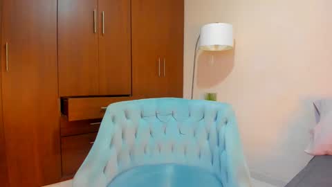 Rosse online show from December 13, 1:44 pm