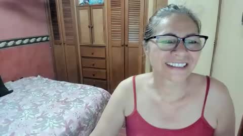 caarlaa_69 online show from January 9, 10:20 am