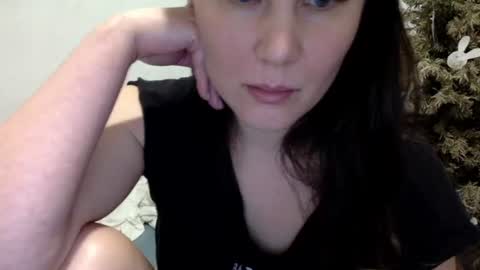 Lamb online show from April 16, 5:56 pm