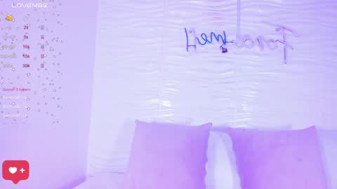 Caitlyn  online show from January 31, 5:21 pm