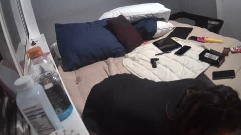 caliibaddie online show from October 3, 1:27 pm