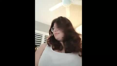 Callie Zooka online show from December 5, 1:05 am