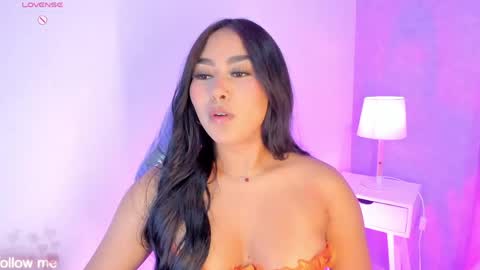 Camelia Smith online show from April 16, 5:52 am