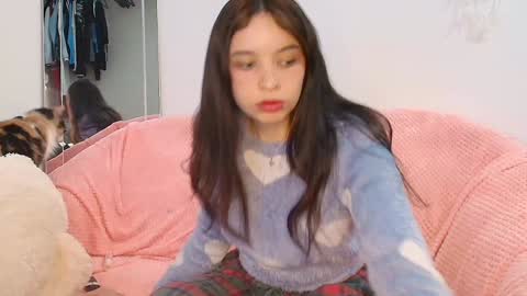 Snapshot of cami_casti777 chatting on February 3, 11:20 am trini-1000 online show from February 3, 11:20 am