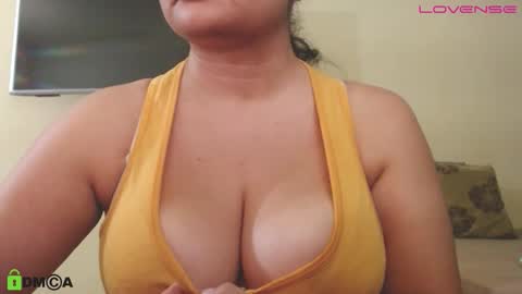 Camila  online show from December 19, 12:15 am