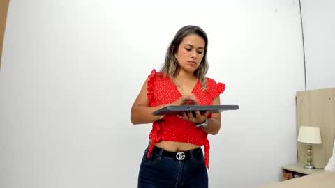 camila Borbon online show from October 30, 4:08 pm