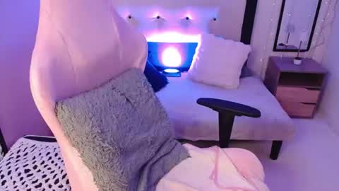 camila online show from July 17, 7:39 pm