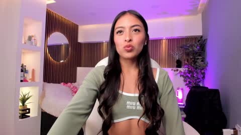 Camila online show from December 20, 8:55 pm