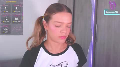 Camila Monroee  online show from February 18, 2:27 pm