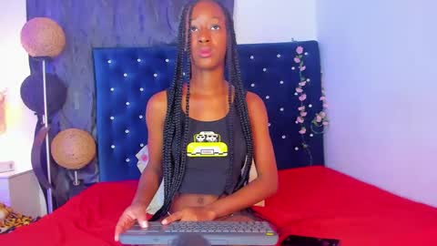 camilarosetti online show from February 5, 1:04 am