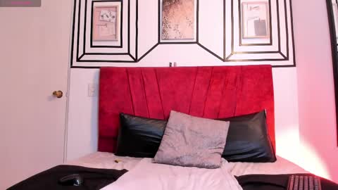 camilla_miller01 online show from April 30, 12:27 am