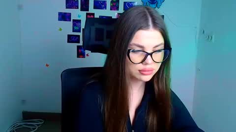 Camilla online show from November 28, 12:19 pm