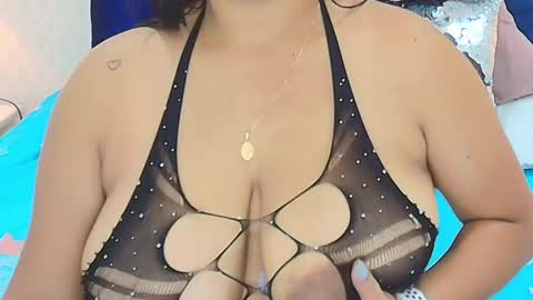 Snapshot of camipipper chatting on February 15, 2:44 pm Cami Pipper online show from February 15, 2:44 pm