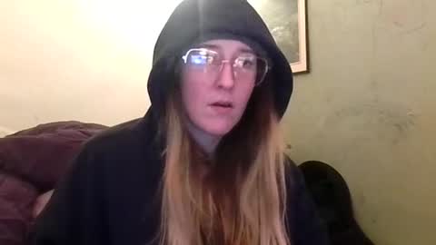 Candi online show from November 29, 3:54 am