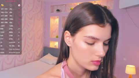 Flora online show from April 13, 8:04 am