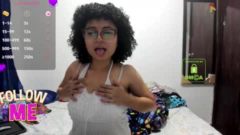 candy_val online show from February 14, 5:53 am