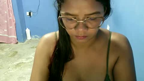 candyflowerlub online show from March 7, 2:57 am