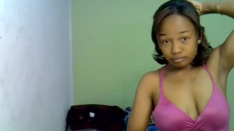 candyh0 online show from June 22, 7:16 am