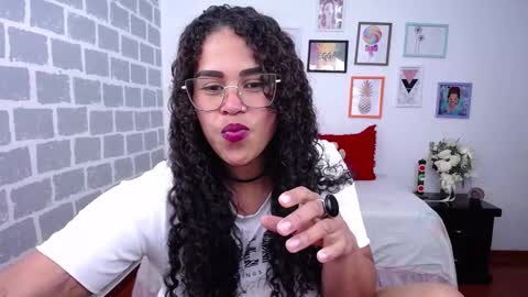 Karen online show from March 11, 2:21 am