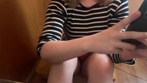 candysayscum online show from July 22, 1:50 am