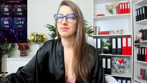 Candy  My pleasure its in  your hands online show from January 7, 4:39 am