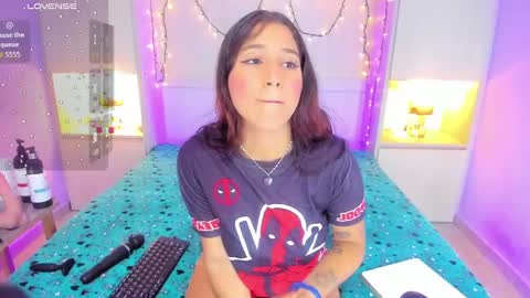  Dulce Maria  online show from November 4, 8:03 pm