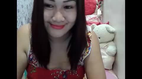 candyyonah03 online show from April 6, 8:43 pm