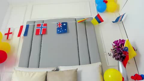 cannelasmith online show from July 4, 12:45 pm