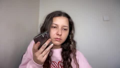 Emma online show from February 18, 8:13 am