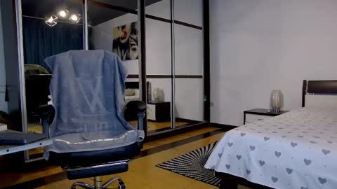 wendymilf online show from March 5, 10:12 pm