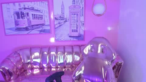 CARLYE   online show from January 18, 3:42 am