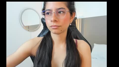 C A R L I N A online show from January 7, 5:49 pm