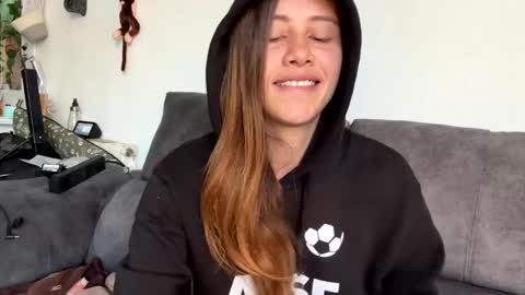 Carlotta4you  online show from December 31, 8:04 am