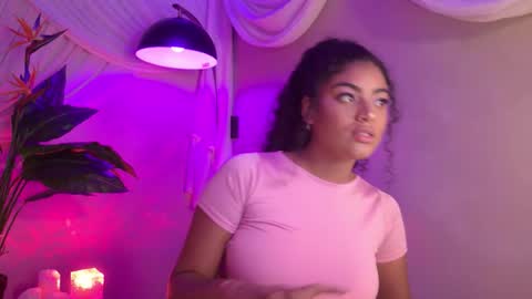 Snapshot of carly_monroe_ chatting on October 8, 11:53 pm Carly Monroe online show from October 8, 11:53 pm