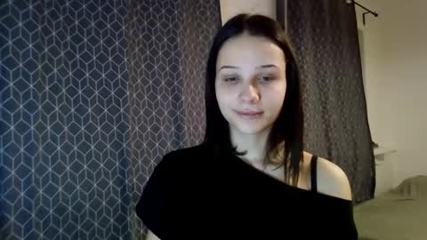 CarmenxAmore online show from December 18, 10:03 pm