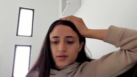 Snapshot of caroliine__ chatting on February 19, 5:06 pm Caroline online show from February 19, 5:06 pm