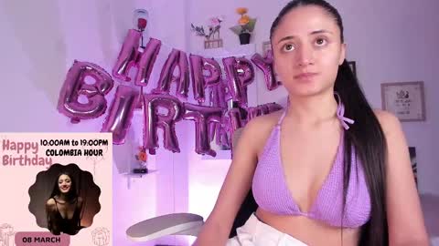 Snapshot of caroliine__ chatting on March 8, 3:11 pm Caroline online show from March 8, 3:11 pm