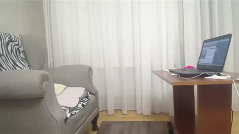 Snapshot of cassandra_joy chatting on February 26, 6:25 pm Cassandra joy online show from February 26, 6:25 pm