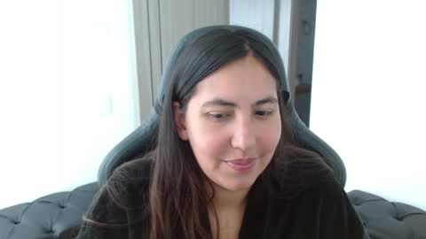 573215024606 online show from April 8, 4:42 pm