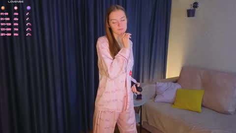 Cassey online show from October 5, 1:32 am